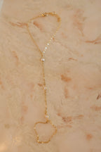 Las Perlas Hand Chain