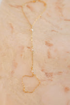 Las Perlas Hand Chain